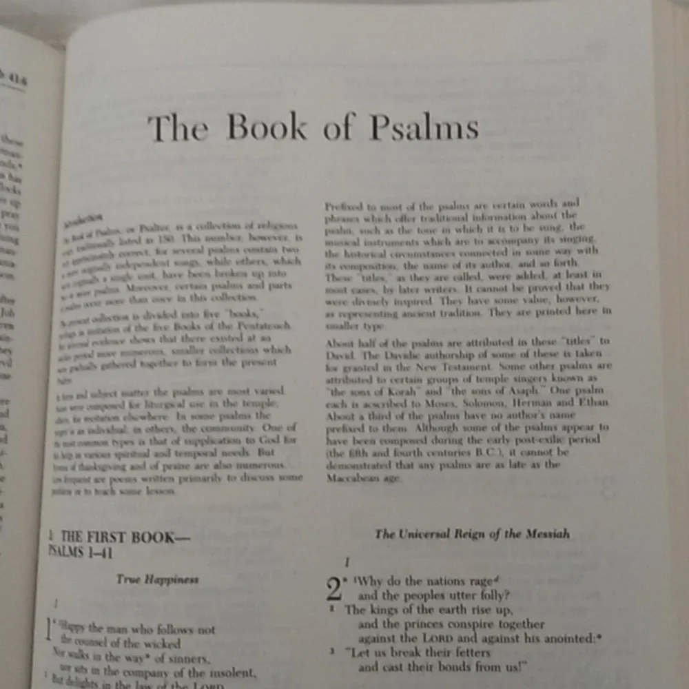 White Holy Bible with Jesus Image - Picture 3 of 4